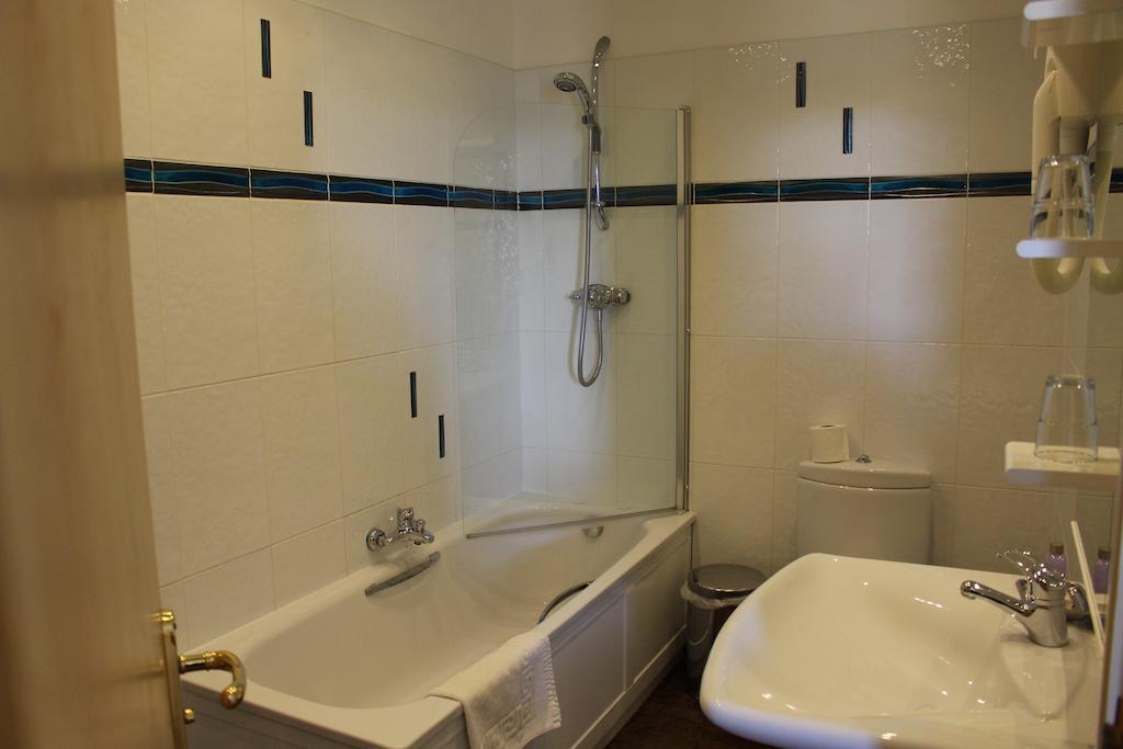 Kildonan Hotel Стая снимка